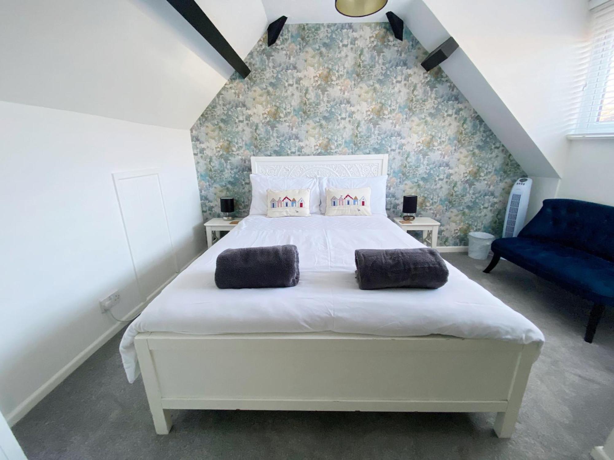 The Beach Hut - 1 Bedroom Apartment Near The Beach Bournemouth Exteriér fotografie